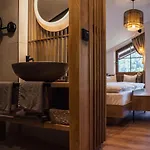 Bergrose Hideaway 4*