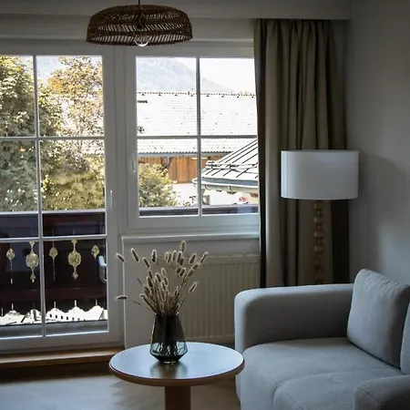 Bergrose Hideaway 4*