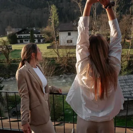 Отель Bergrose Hideaway 4*