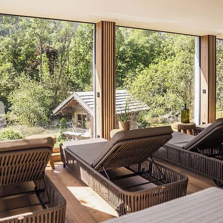 Bergrose Hideaway Отель Штробль