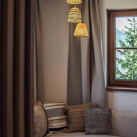 Отель Bergrose Hideaway Штробль
