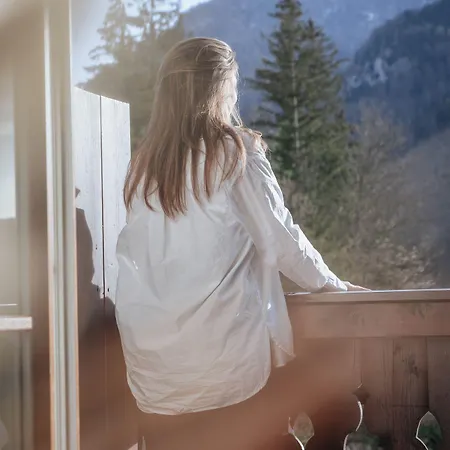 Отель Bergrose Hideaway 4*