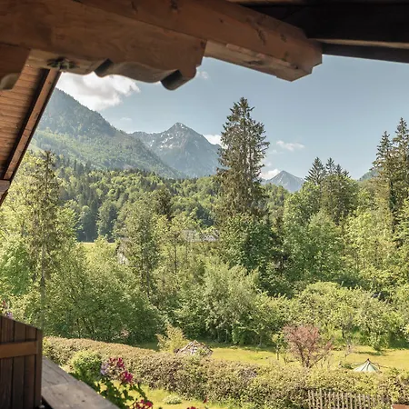 Bergrose Hideaway Otel 4*