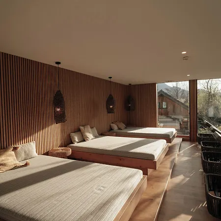 Bergrose Hideaway Отель