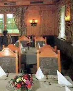 Отель Bergrose Hideaway Штробль