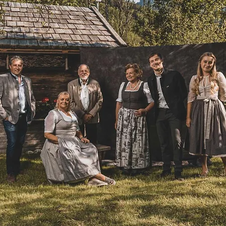 Bergrose Hideaway 4*