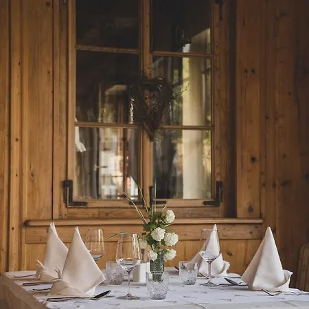 Bergrose Hideaway Strobl
