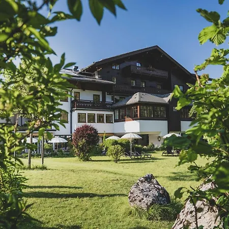 Отель Bergrose Hideaway 4*