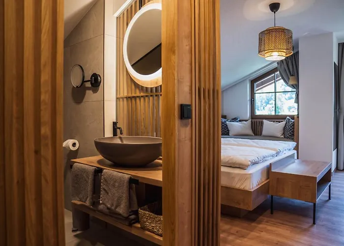 Bergrose Hideaway 4* Strobl