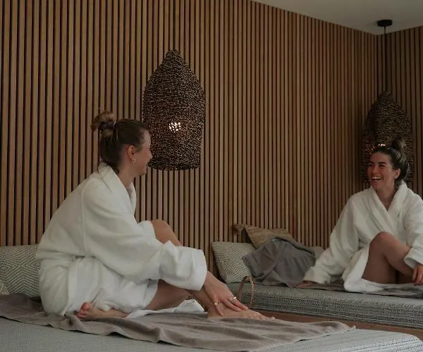 Bergrose Hideaway Strobl