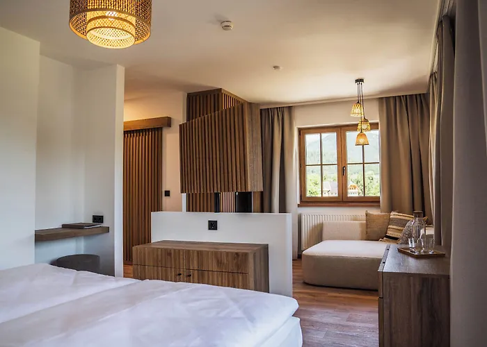 Bergrose Hideaway Otel Strobl